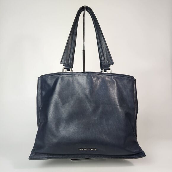 Etienne Aigner Purse Quiet Luxury Minimalist Leather‎ Modest Feminine Designer - Picture 1 of 16